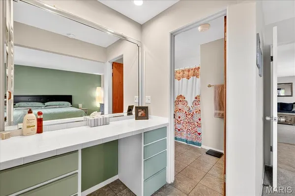 $299,000 | 1659 Pepperwood Drive, St. Louis, MO 63146