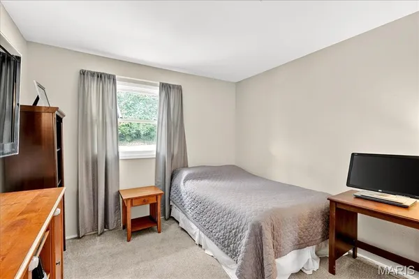 $299,000 | 1659 Pepperwood Drive, St. Louis, MO 63146