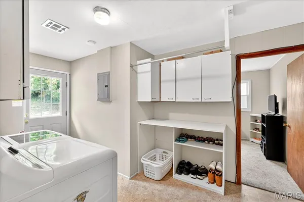 $299,000 | 1659 Pepperwood Drive, St. Louis, MO 63146