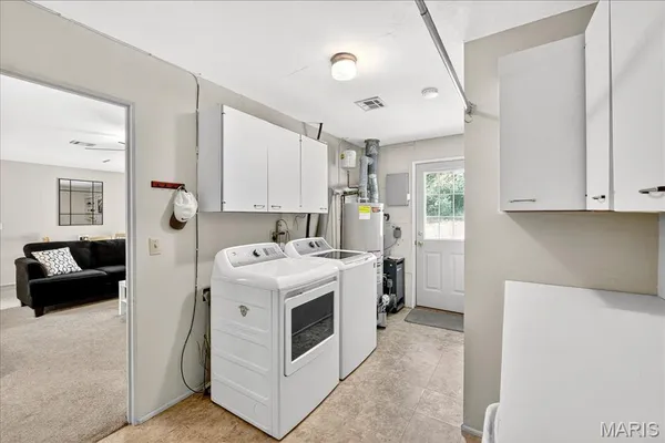 $299,000 | 1659 Pepperwood Drive, St. Louis, MO 63146