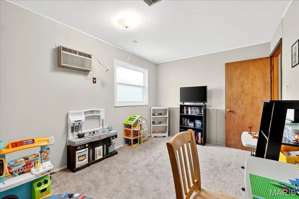 $299,000 | 1659 Pepperwood Drive, St. Louis, MO 63146