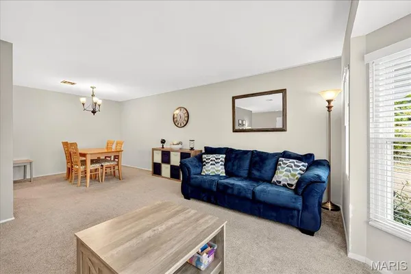 $299,000 | 1659 Pepperwood Drive, St. Louis, MO 63146