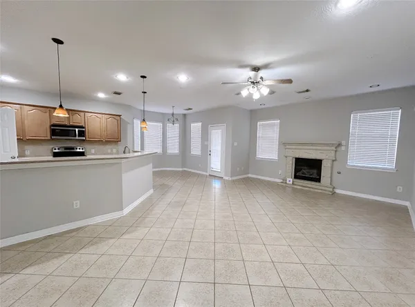 $2,500 | 5523 Baby Blue Lane, Katy, TX 77494