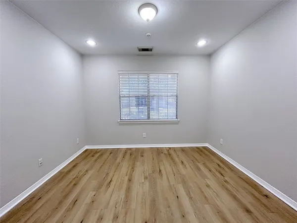 $2,500 | 5523 Baby Blue Lane, Katy, TX 77494