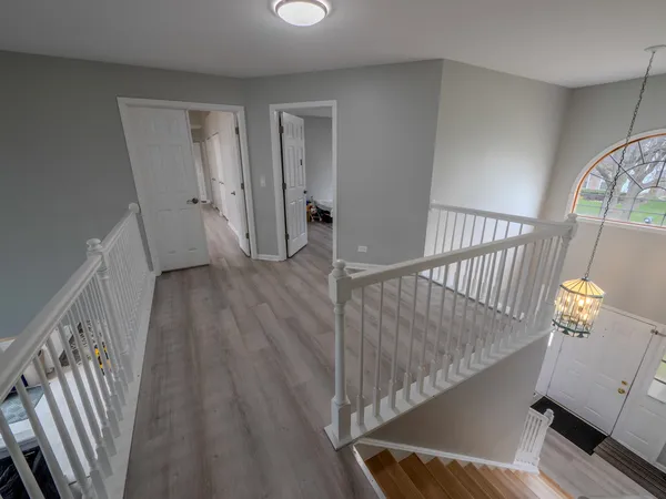 $490,000 | 1060 Elma Avenue, Elgin, IL 60120