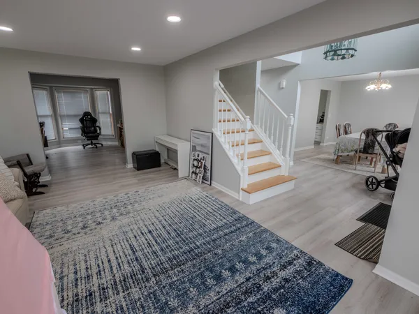 $490,000 | 1060 Elma Avenue, Elgin, IL 60120