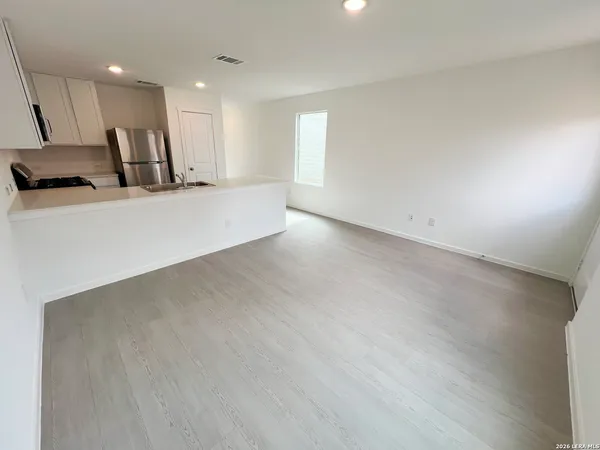 $1,395 | 3008 Carnelian Trail, San Antonio, TX 78264