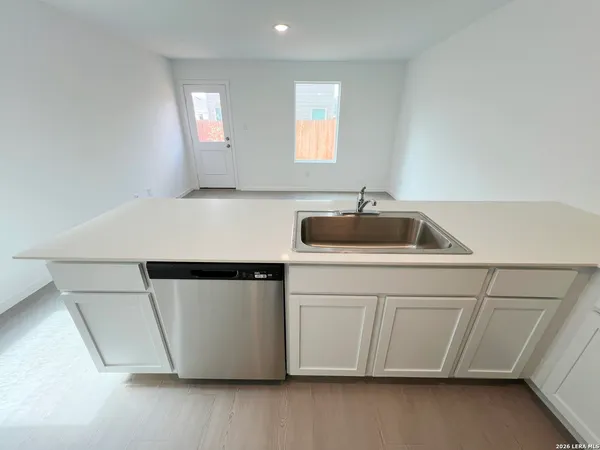 $1,395 | 3008 Carnelian Trail, San Antonio, TX 78264