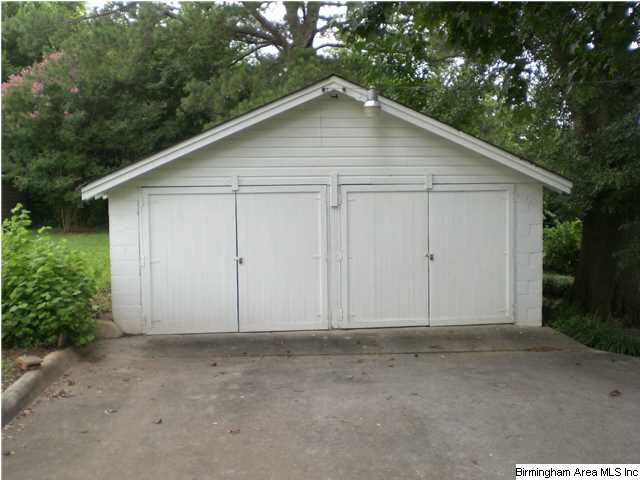 841 Delta Street Bessemer, AL 35020 - Photo 13 of 30