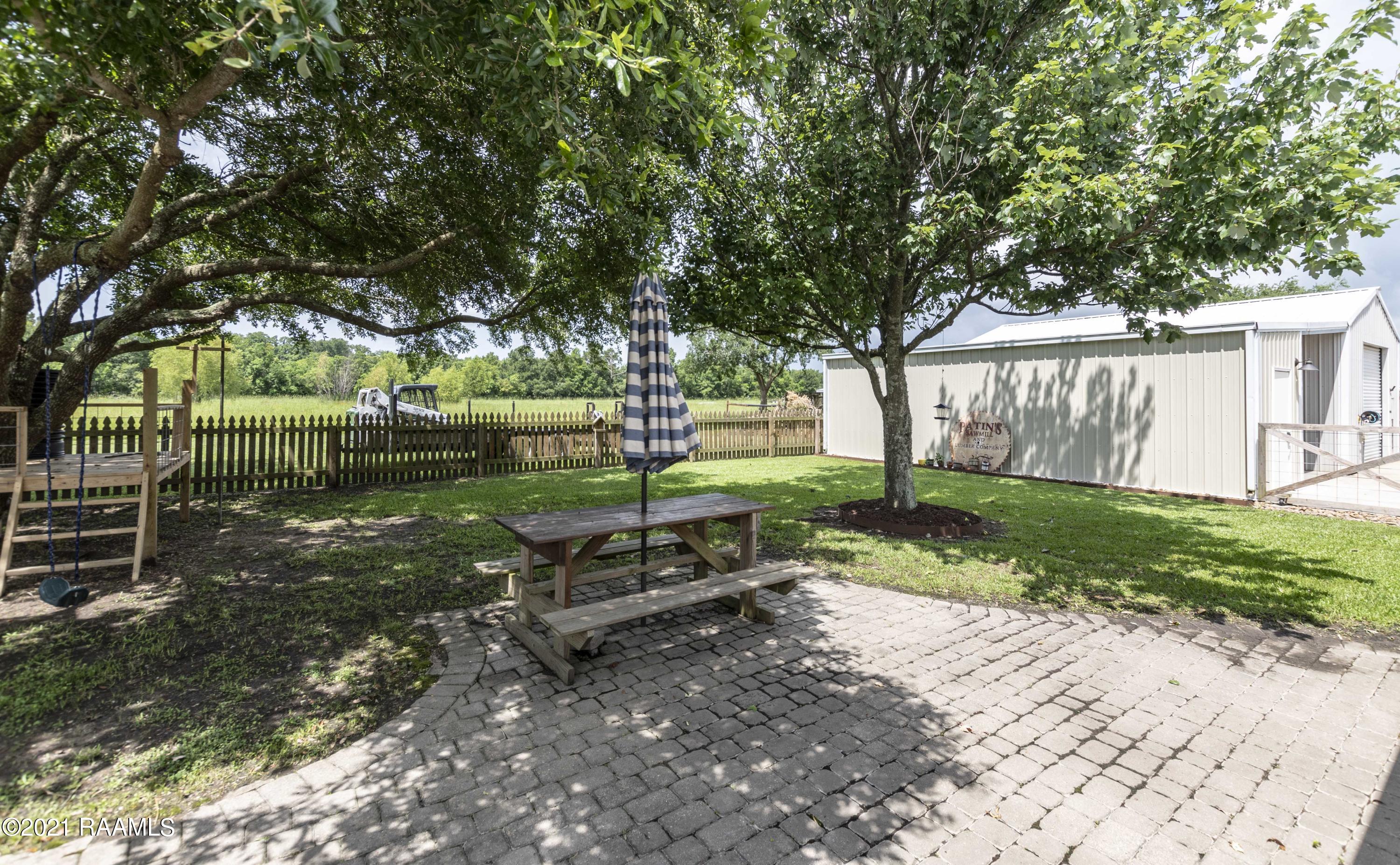 1115 Oleste Tauzin Road Breaux Bridge, LA 70517 - Photo 33 of 38 Gallery Image 33