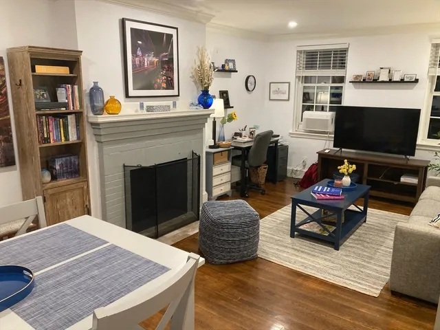 $529,000 | 39 Commonwealth Avenue, Unit 31, Newton, MA 02467