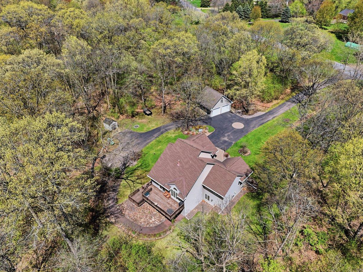 208 Country Oaks Road River Falls, WI 54022 - Photo 35 of 36