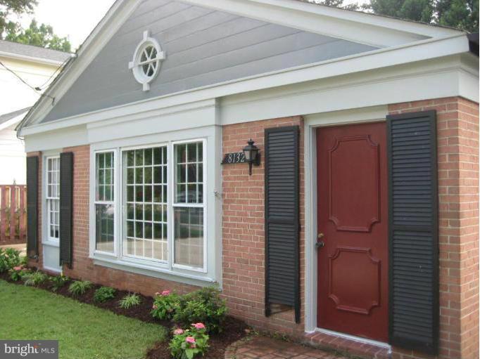 8132 Old Georgetown Road Bethesda, MD 20814 - Photo 2 of 5 Exterior