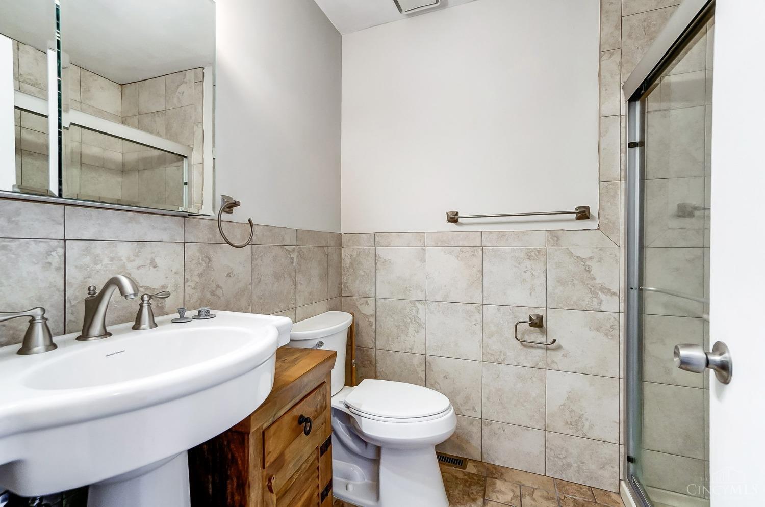 5563 Old Blue Rock Road Cincinnati, OH 45247 - Photo 30 of 48
