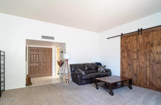 $2,000 | 17453 North 106th Avenue, Sun City, AZ 85373