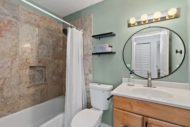 $244,500 | 1037 Cove Drive, Unit 135D, Prospect Heights, IL 60070