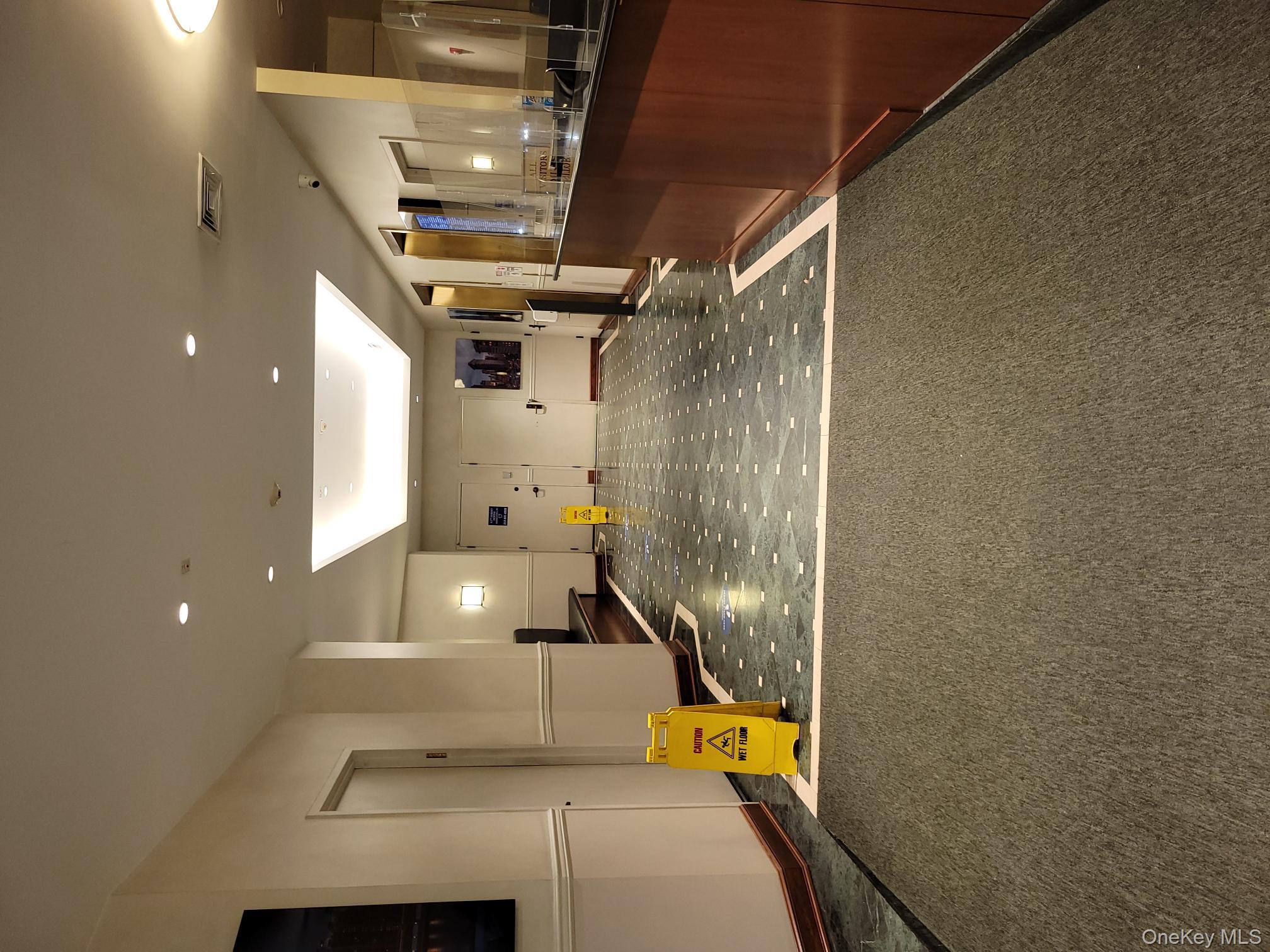 161 Madison Avenue, Unit 7SW Manhattan, NY 10016 - Photo 4 of 21 a view of a room with gym equipment