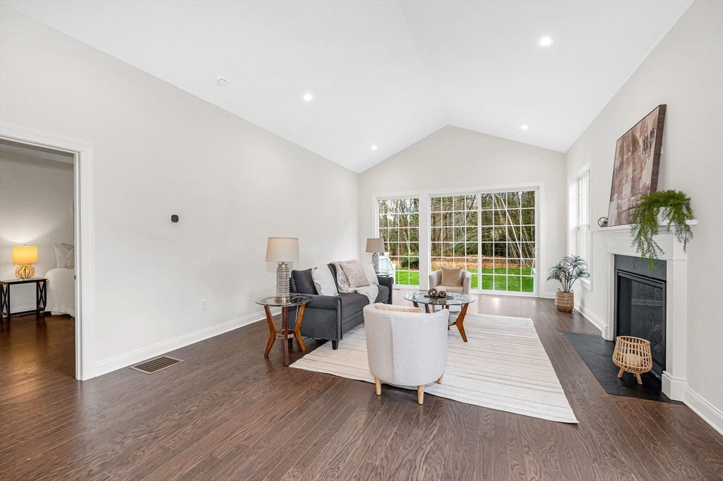 12 Hope Lane, Unit 14 Boxford, MA 01921 - Photo 16 of 42