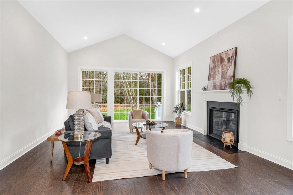 12 Hope Lane, Unit 14 Boxford, MA 01921 - Photo 18 of 42