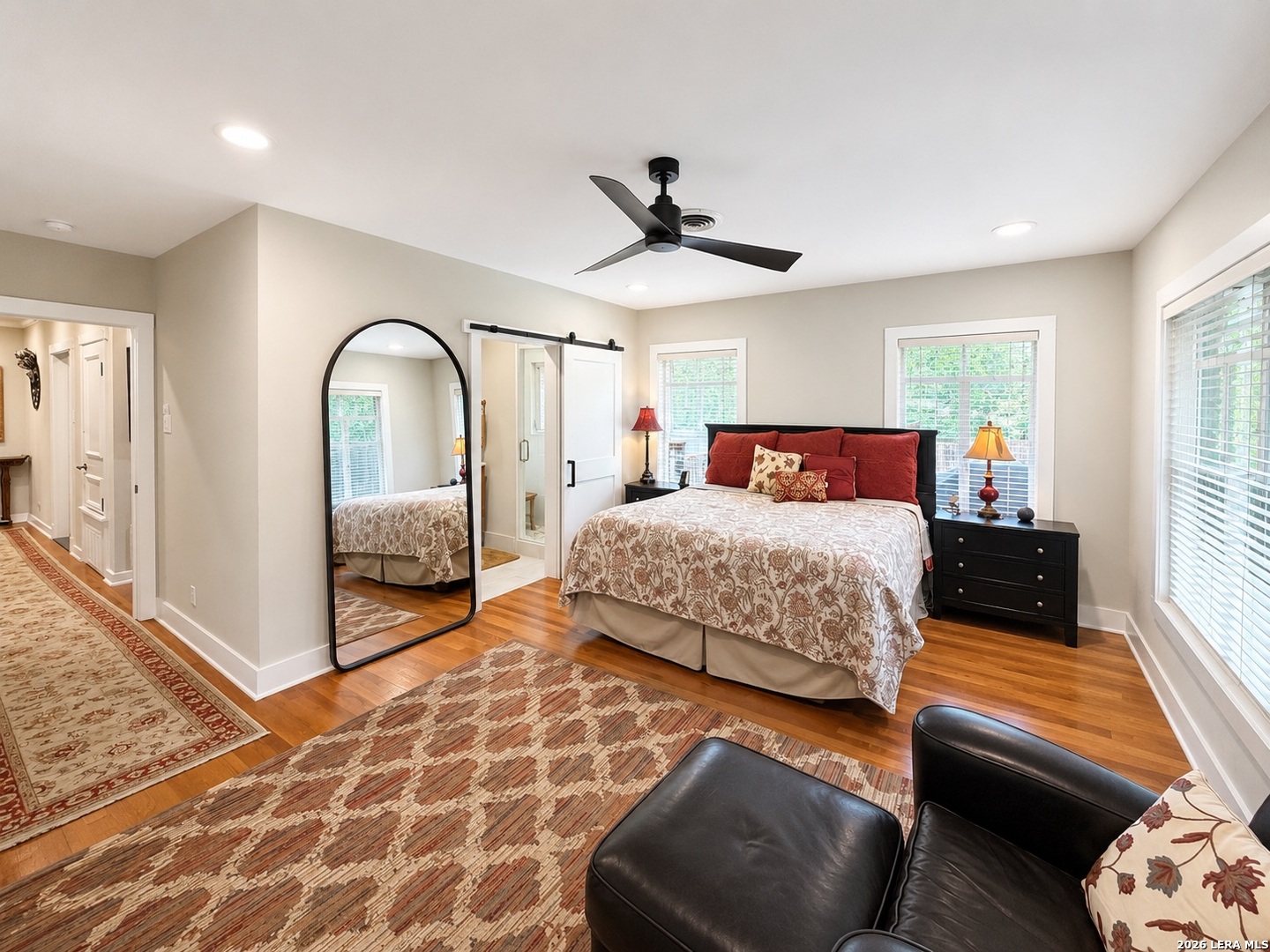 109 Zambrano Road Terrell Hills, TX 78209 - Photo 16 of 45