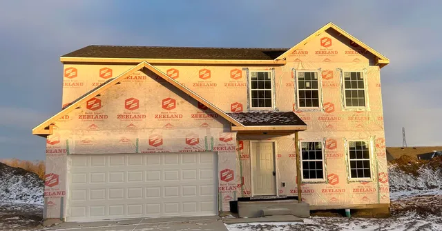 $384,900 | 3222 Falling Oak Drive, Mishawaka, IN 46544