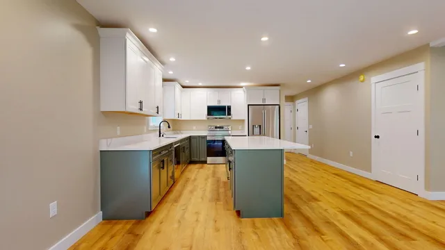 $599,000 | 33 Riley Ridge Lane, Litchfield, ME 04350