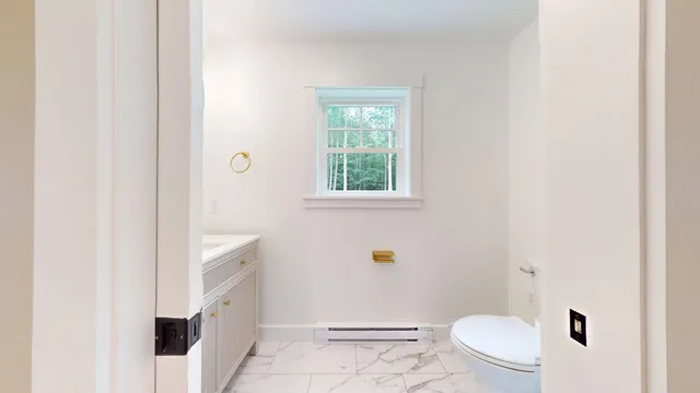 $599,000 | 33 Riley Ridge Lane, Litchfield, ME 04350