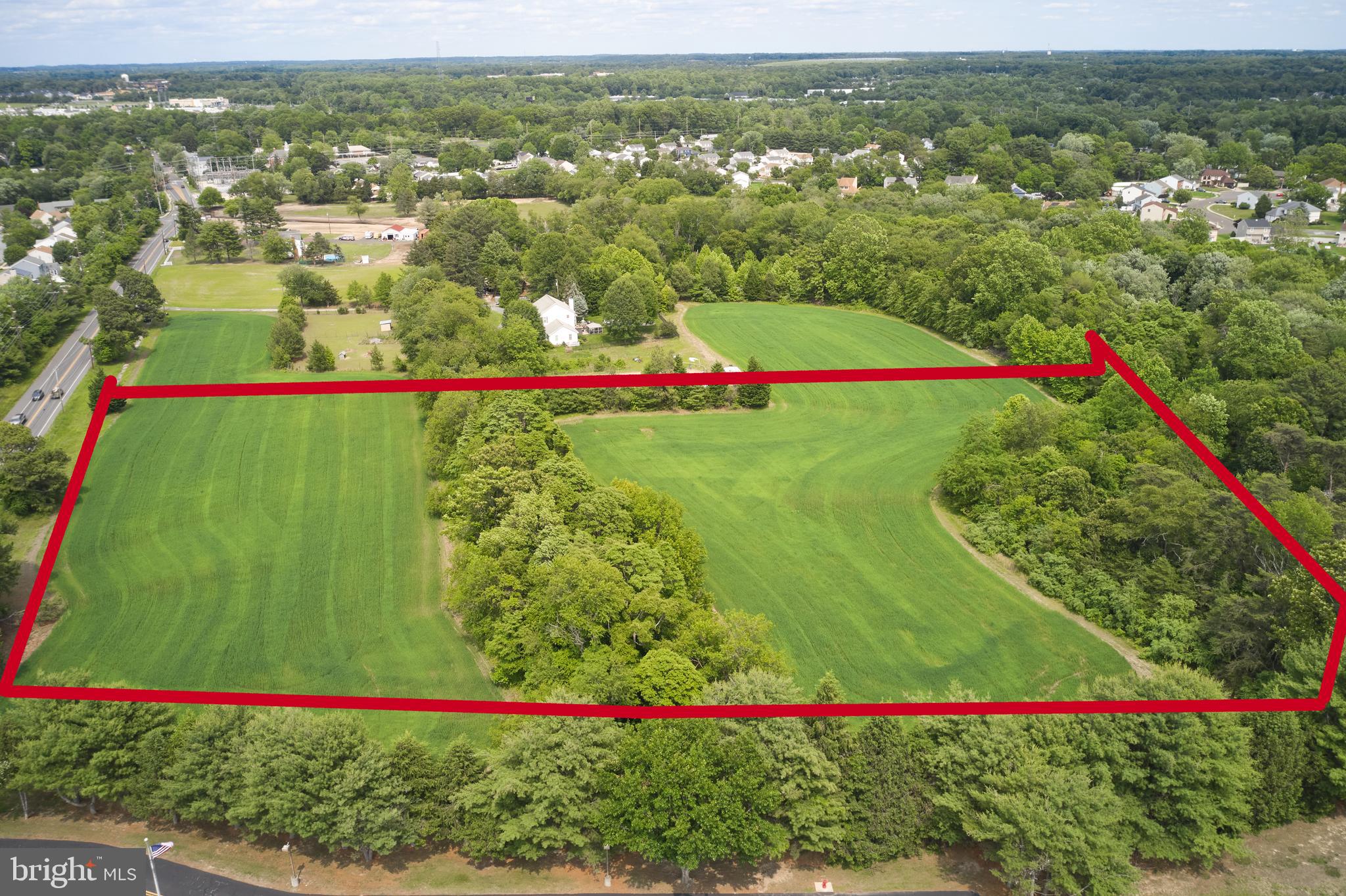 445 Hurffville-Grenloch Road Sewell, NJ 08080 - Photo 7 of 15 a view of an outdoor space