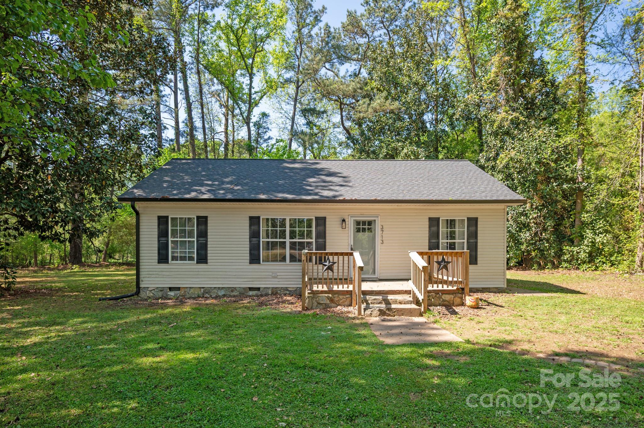 3713 Capricorn Road Lancaster, SC 29720 - Photo 1 of 26 Gallery Image 1
