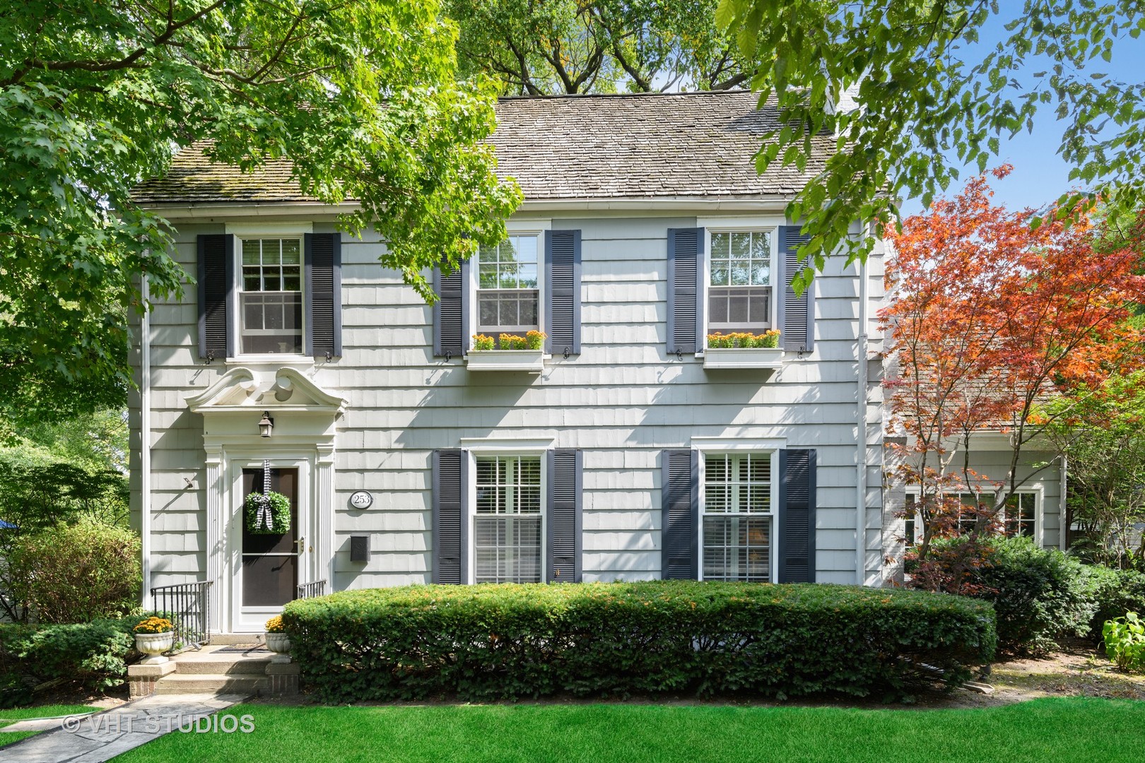 253 Church Road Winnetka, IL 60093 - Photo 1 of 34