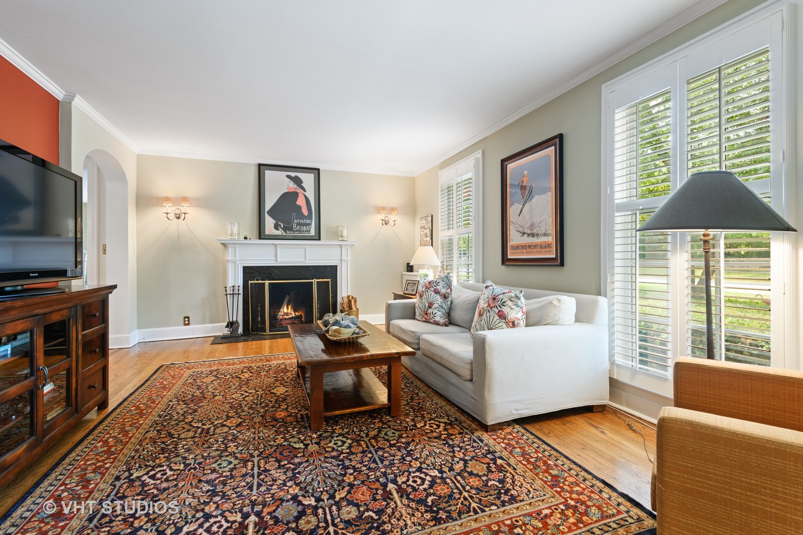 253 Church Road Winnetka, IL 60093 - Photo 7 of 34