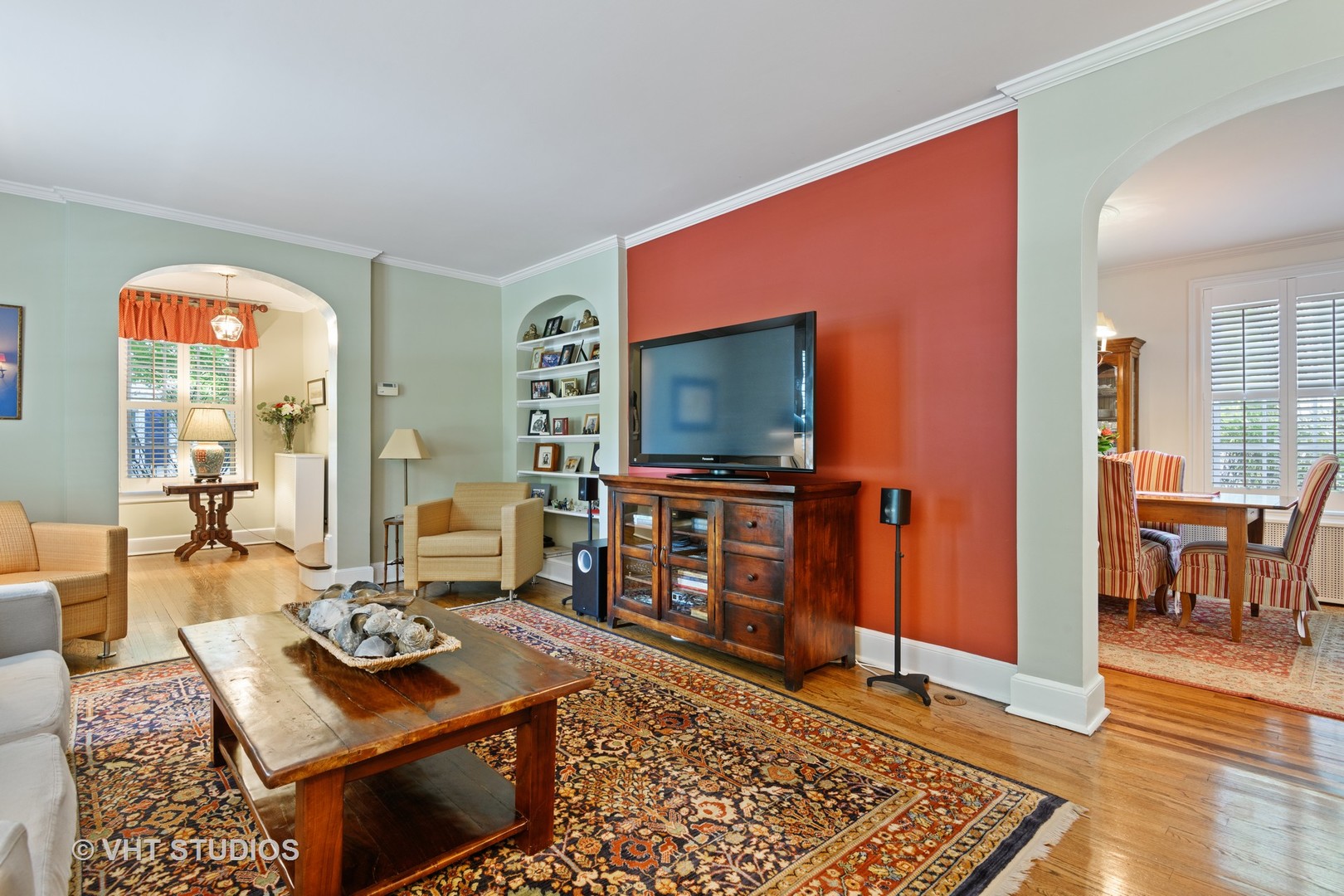 253 Church Road Winnetka, IL 60093 - Photo 9 of 34