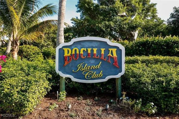 $389,000 | 16750 Bocilla Palms Drive, Unit 70, Bokeelia, FL 33922