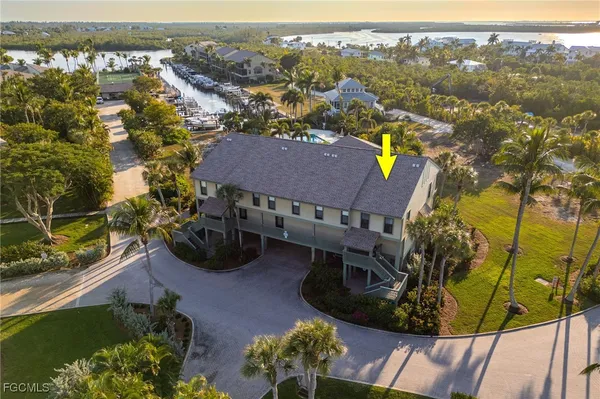 $389,000 | 16750 Bocilla Palms Drive, Unit 70, Bokeelia, FL 33922