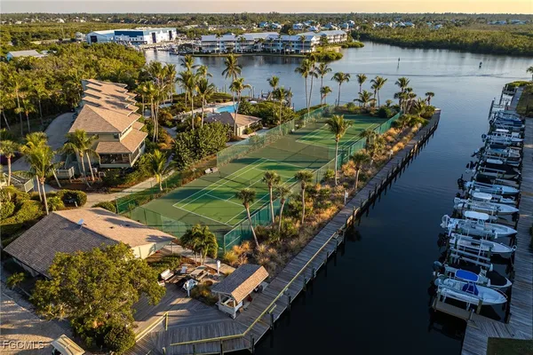 $389,000 | 16750 Bocilla Palms Drive, Unit 70, Bokeelia, FL 33922