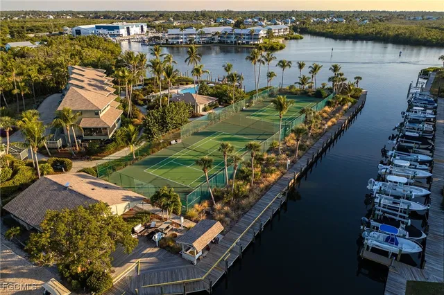 $399,000 | 16750 Bocilla Palms Drive, Unit 70, Bokeelia, FL 33922