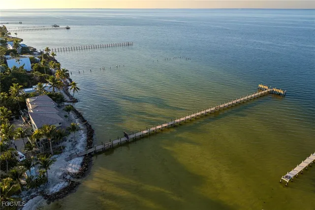 $399,000 | 16750 Bocilla Palms Drive, Unit 70, Bokeelia, FL 33922