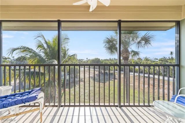 $399,000 | 16750 Bocilla Palms Drive, Unit 70, Bokeelia, FL 33922