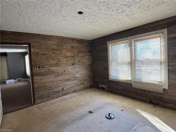 $145,000 | 187 Cox Avenue, Linwood, NC 27299