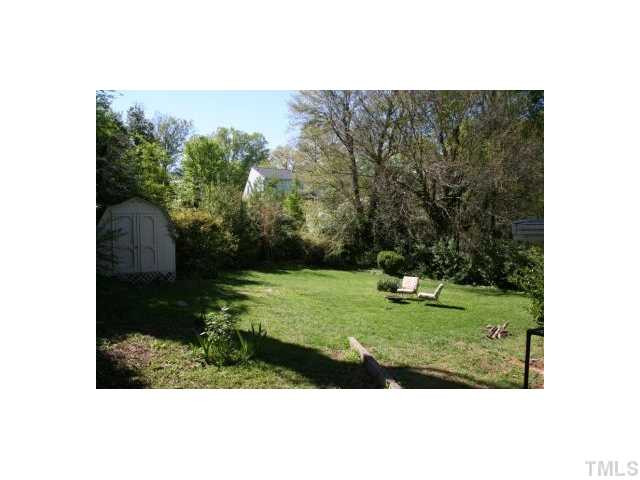 1333 Canterbury Road Raleigh, NC 27608 - Photo 10 of 11 Photo 10