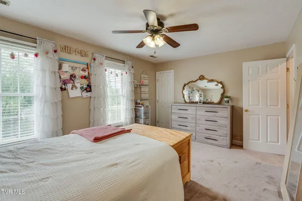 $574,900 | 2424 Rivermont Drive, Kingsport, TN 37660