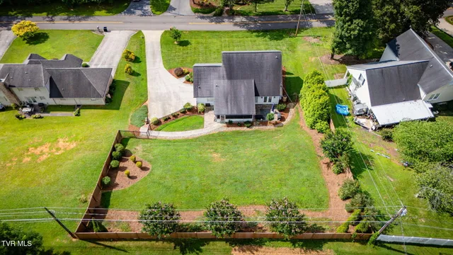 $599,000 | 2424 Rivermont Drive, Kingsport, TN 37660