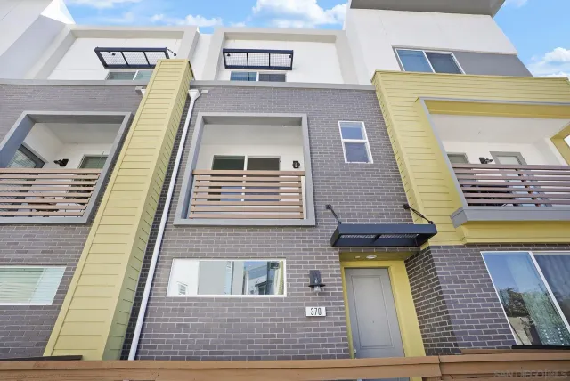 $649,990 | 370 Gateway Drive, El Cajon, CA 92020