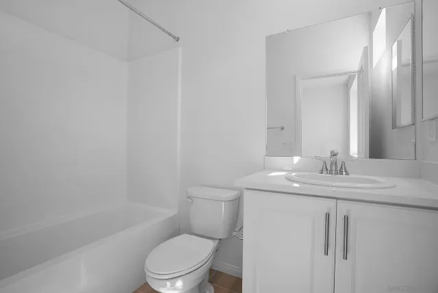 $649,990 | 370 Gateway Drive, El Cajon, CA 92020