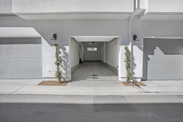 $649,990 | 370 Gateway Drive, El Cajon, CA 92020