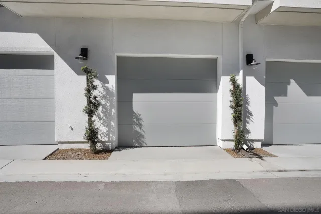 $649,990 | 370 Gateway Drive, El Cajon, CA 92020