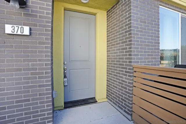 $649,990 | 370 Gateway Drive, El Cajon, CA 92020