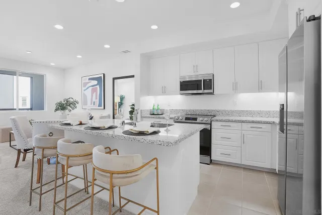 $649,990 | 370 Gateway Drive, El Cajon, CA 92020