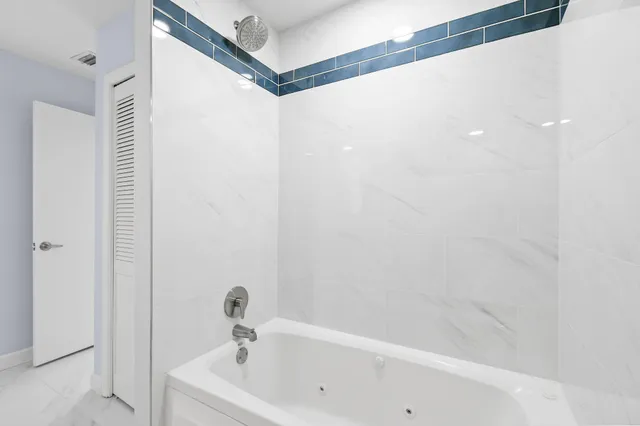 $285,000 | 7471 Southeast Jamestown Terrace, Hobe Sound, FL 33455