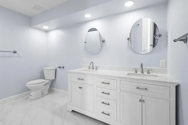 $285,000 | 7471 Southeast Jamestown Terrace, Hobe Sound, FL 33455